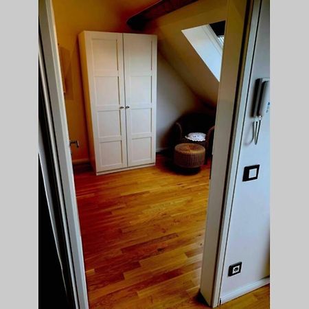 Hier Steckt Liebe Drin ! Apartment Dormagen Bagian luar foto