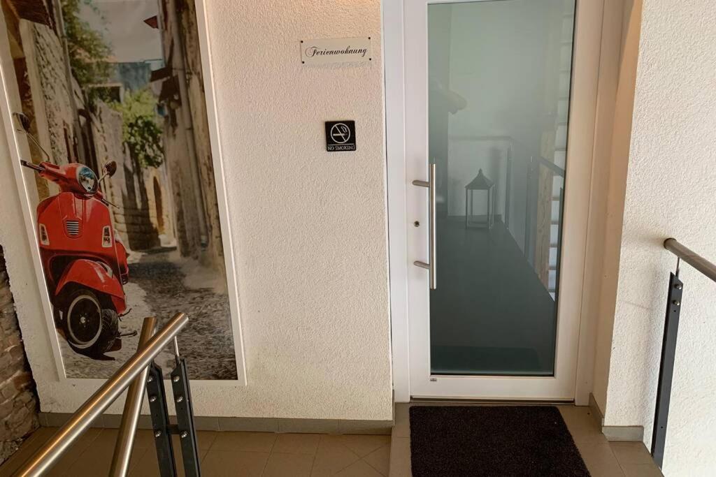 Hier Steckt Liebe Drin ! Apartment Dormagen Bagian luar foto